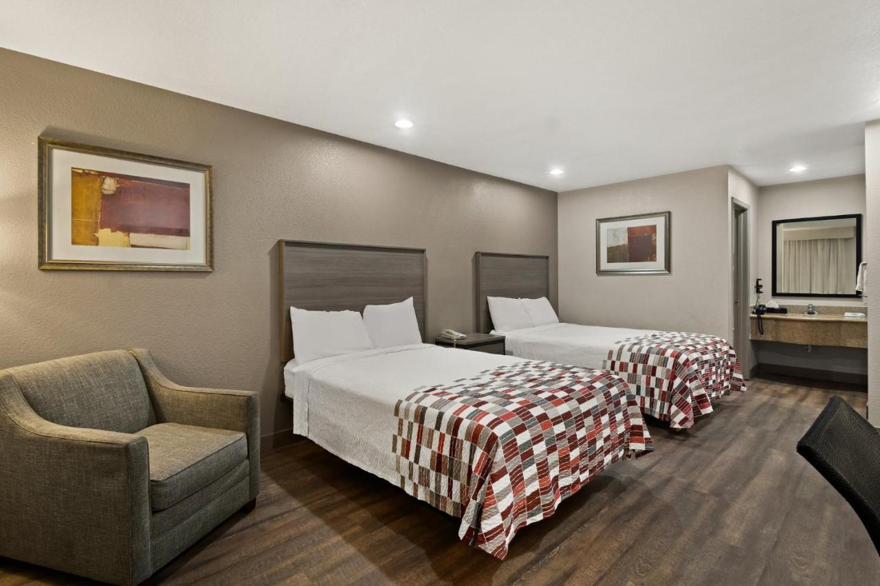Irving Inn & Suites At Dfw Airport Exterior foto