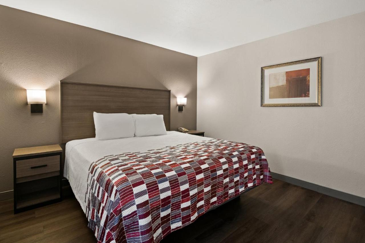 Irving Inn & Suites At Dfw Airport Exterior foto
