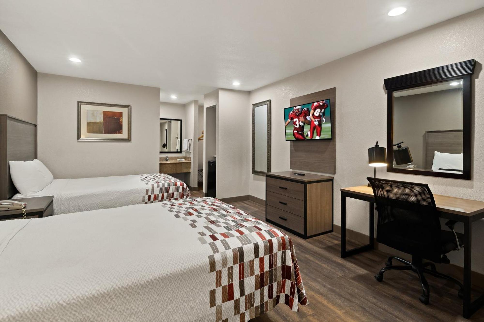 Irving Inn & Suites At Dfw Airport Exterior foto
