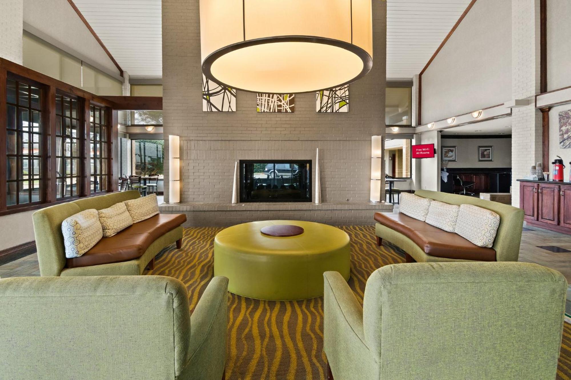 Irving Inn & Suites At Dfw Airport Exterior foto