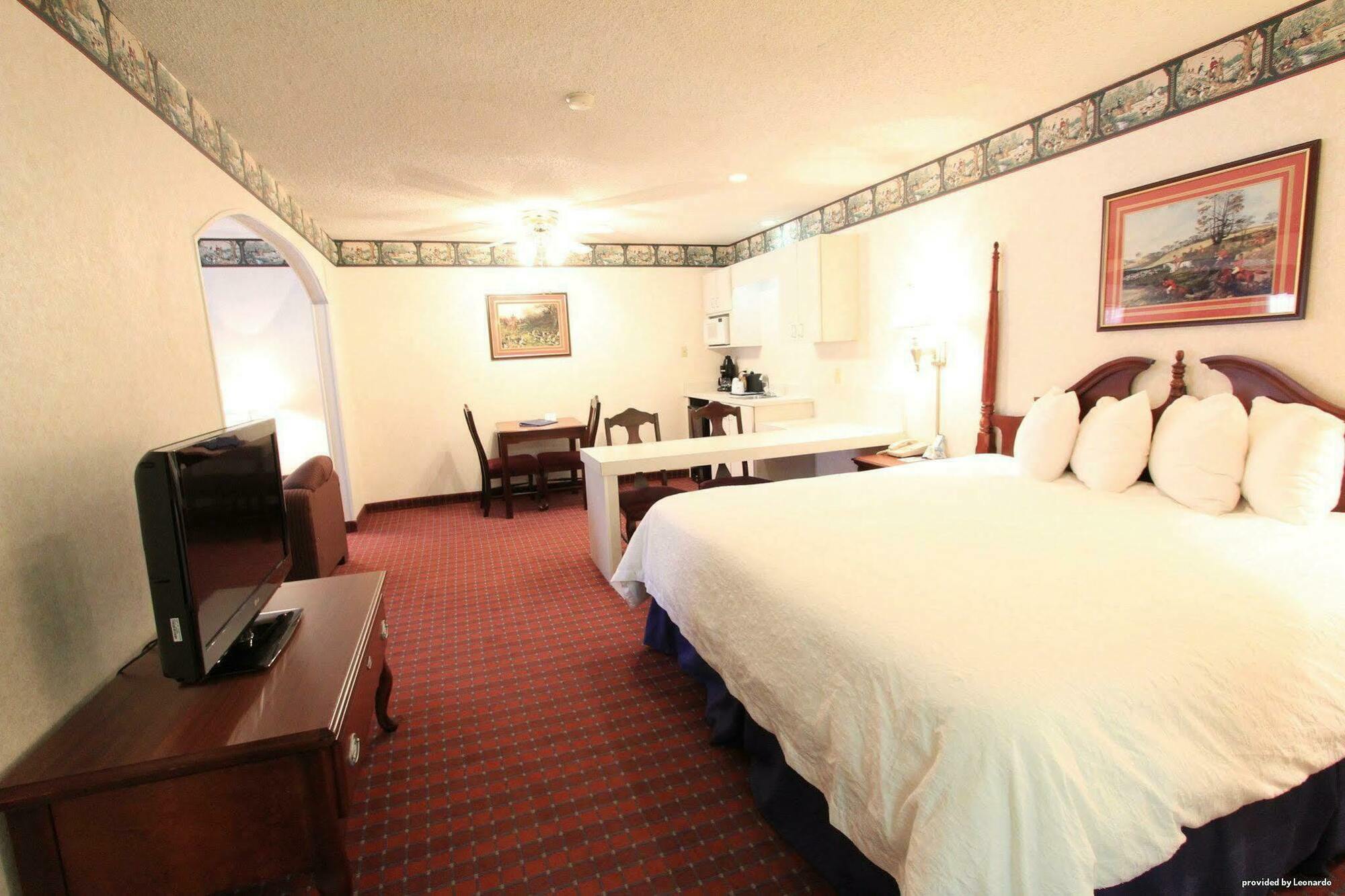 Irving Inn & Suites At Dfw Airport Exterior foto
